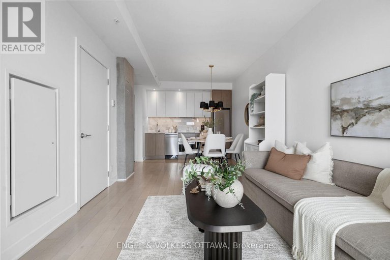 28589616/2005-20-daly-avenue/sandy-hill/ottawa/ontario/K1N0C6_13