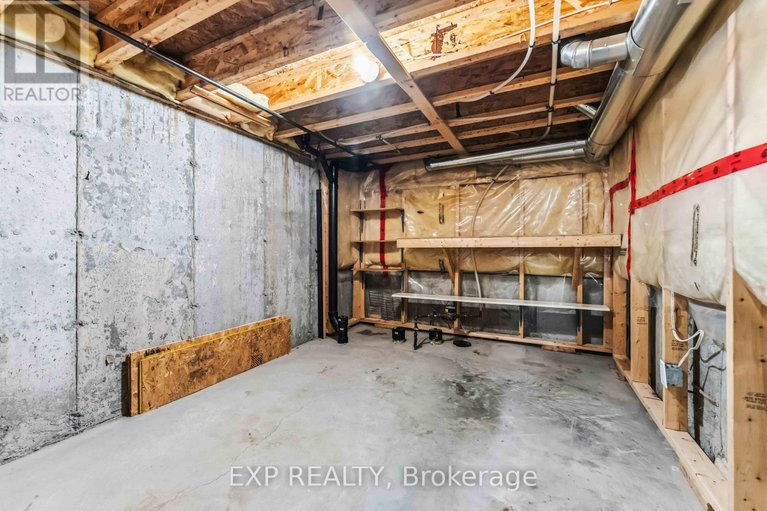 29238226/214-montmorency-way/avalon-east/ottawa/ontario/K4A0J9_43