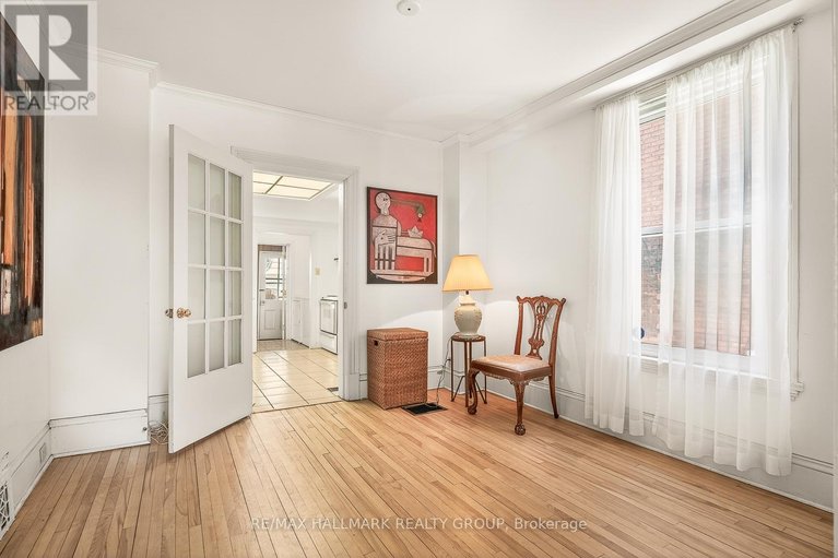 29659903/89-waverley-street/ottawa-centregolden-triangle/ottawa/ontario/K2P0V1_13