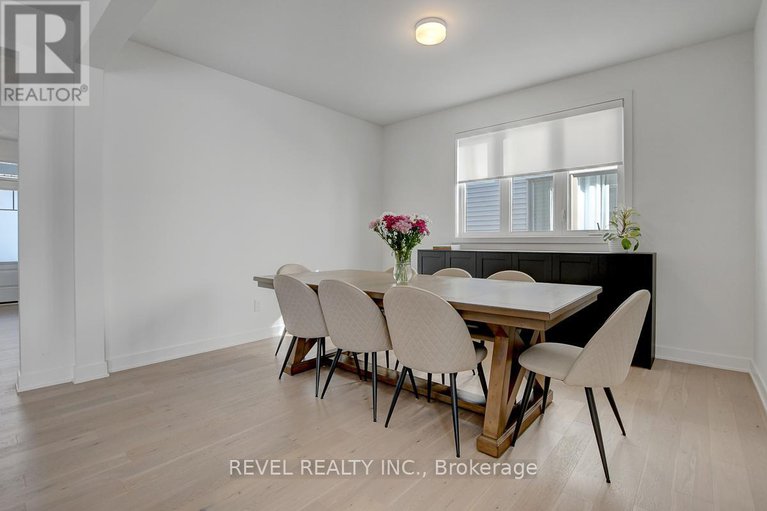 29320368/1022-showman-street/richmond/ottawa/ontario/K0A2Z0_9