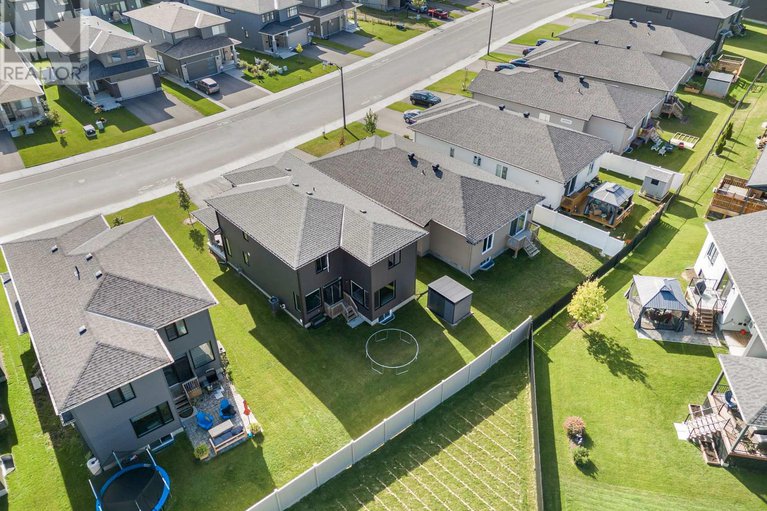 28435100/364-sterling-avenue/town-of-rockland/clarence-rockland/ontario/K4K0L4_35