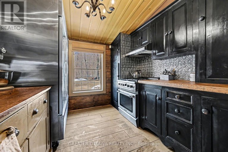 29649577/509-iron-mine-road-s/lanark-highlands-dalhousie-twp/lanark-highlands/ontario/K0G1K0_9