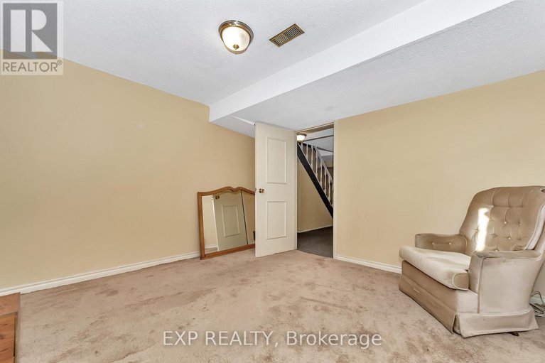 28592981/1309-plante-drive/hunt-clubwestern-community/ottawa/ontario/K1V9Z8_28
