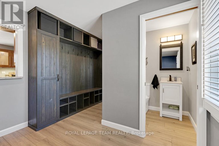 29263436/3-roberta-crescent/pheasant-run/ottawa/ontario/K2J1G5_13