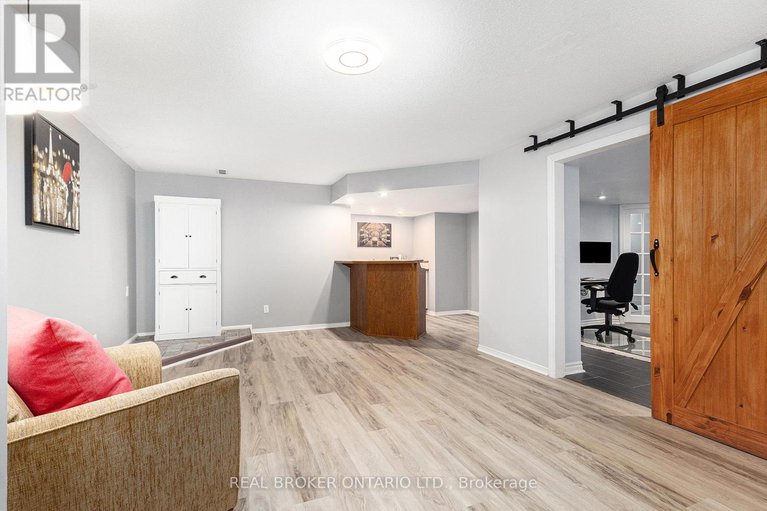 28652847/3617-delson-drive/navan/ottawa/ontario/K4B1K5_25