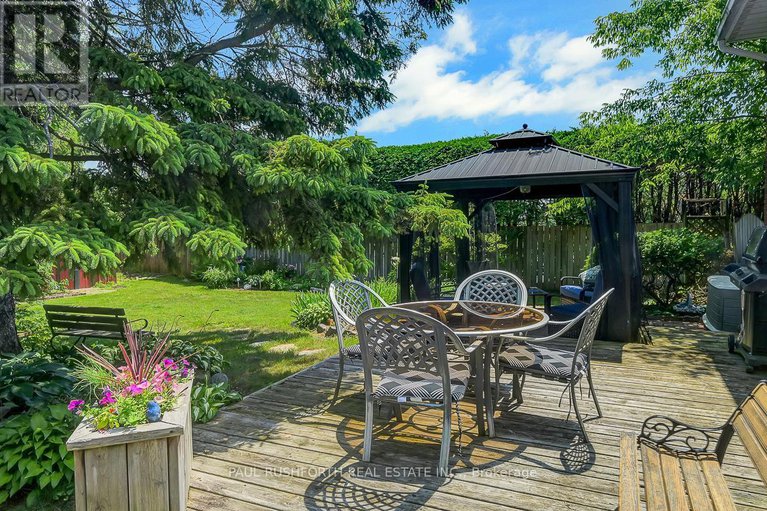28592348/42-ettrick-crescent/pheasant-run/ottawa/ontario/K2J1G1_21