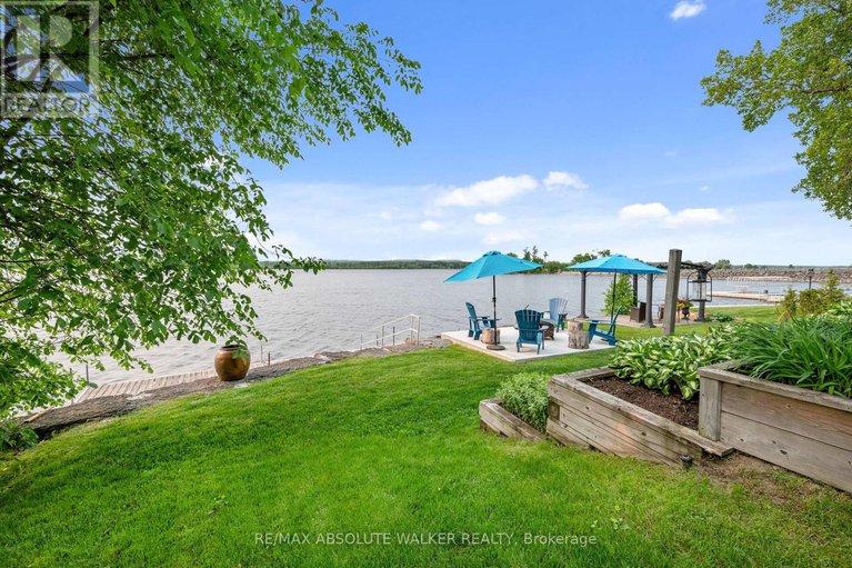 28429151/14-478-wilson-road/clarencerockland-twp/clarence-rockland/ontario/K4K1K7_47