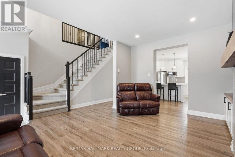 29668379/1212-avignon-street/embrun/russell/ontario/K0A1W0_9