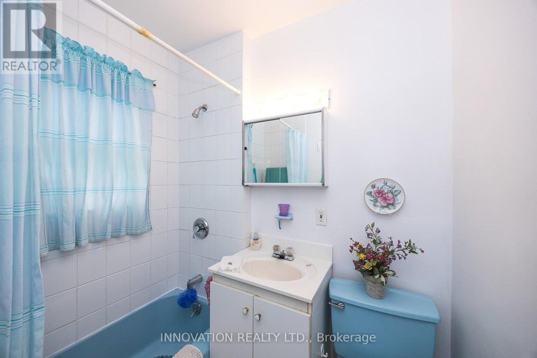 28584986/113-king-george-street/overbrookcastle-heights/ottawa/ontario/K1K1V2_29