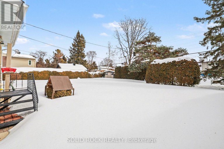 29399475/990-harkness-avenue/riverside-park/ottawa/ontario/K1V6P2_29