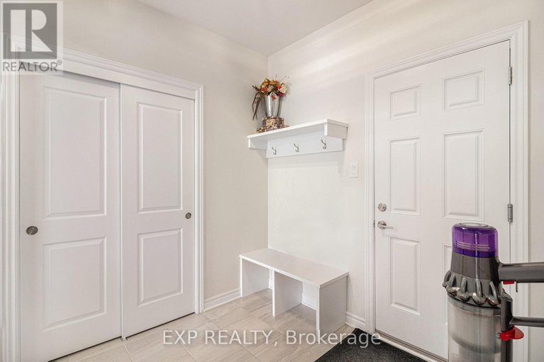 29616175/107-rallidale-street/blossom-parkkemp-parkfindlay-creek/ottawa/ontario/K1X0G7_29