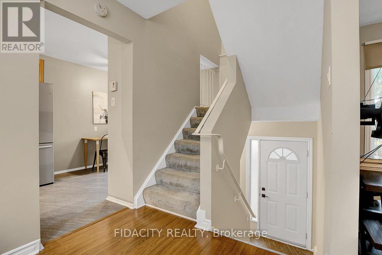 29411754/61-159-salter-crescent/beaverbrook/ottawa/ontario/K2K1Y8_3