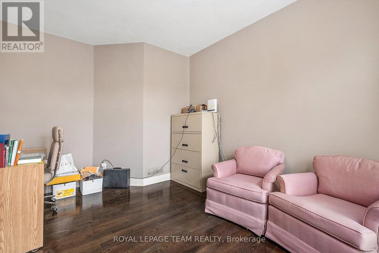 28654563/5386-mansel-crescent/manotick-village-manotick-estates/ottawa/ontario/K4M1L3_29