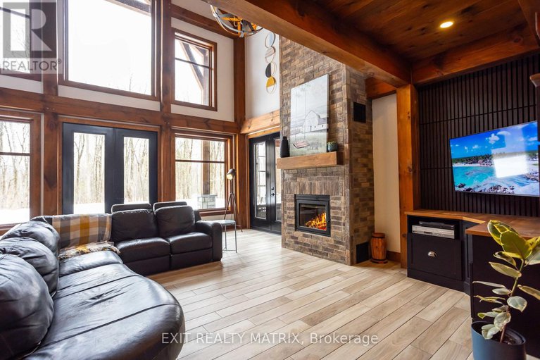 29442776/2191-cassburn-road/champlain-twp/champlain/ontario/K0B1K0_15