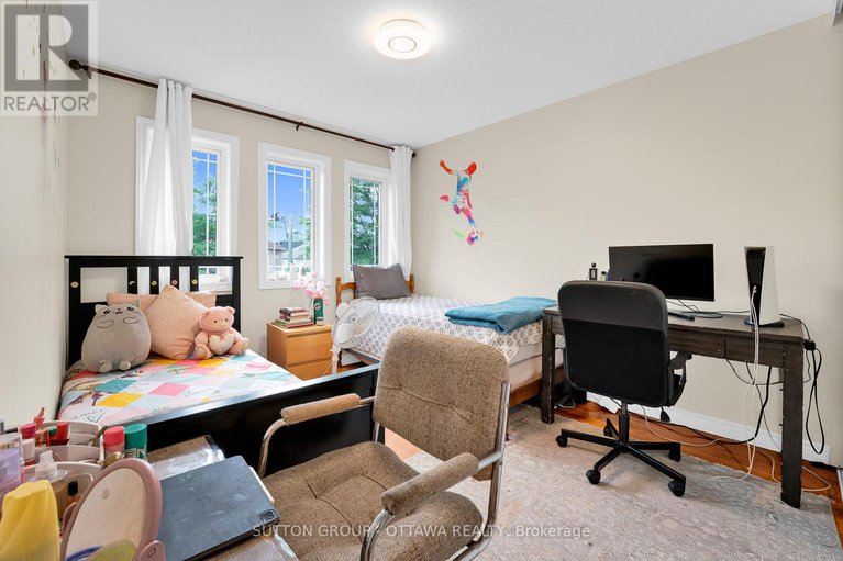 28497837/354-haileybury-street/strandherd/ottawa/ontario/K2J0N5_23