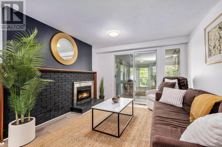28345446/127-woodfield-drive/tanglewood/ottawa/ontario/K2G0A1_3