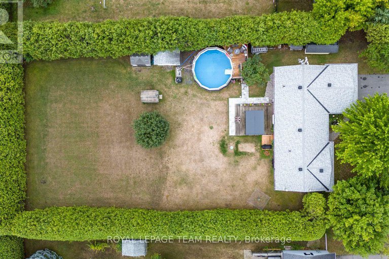 29043215/2248-wallingford-way/north-gower/ottawa/ontario/K0A2T0_33