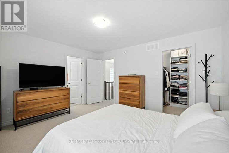 28722166/391-cornice-street/mer-bleuebradley-estatesanderson-park/ottawa/ontario/K1W0P7_15