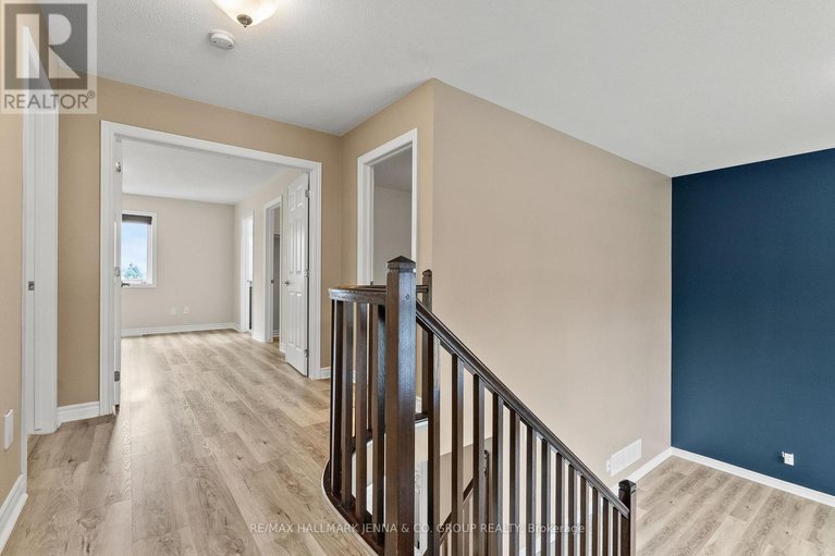 28911447/326-gallantry-way/stittsville-north/ottawa/ontario/K2S0P8_23