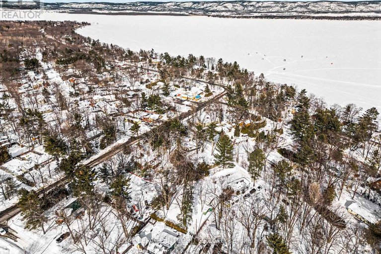 29413274/191-macmillan-lane/constance-bay/ottawa/ontario/K0A3M0_33