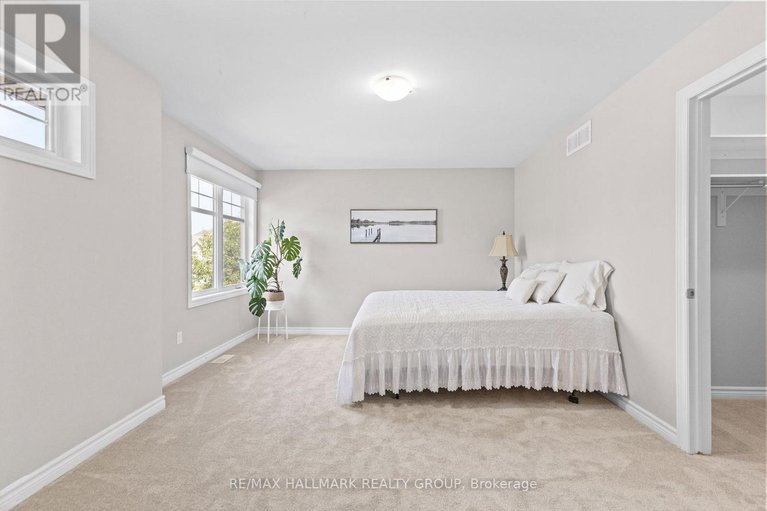 28811812/254-gracewood-crescent/blossom-parkkemp-parkfindlay-creek/ottawa/ontario/K1T0J1_34