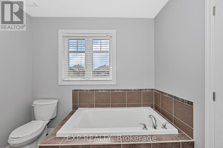 28867908/503-knotridge-street-n/mer-bleuebradley-estatesanderson-park/ottawa/ontario/K1W0A8_20