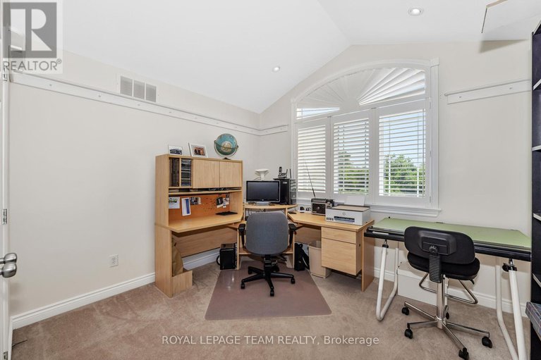 28614857/17-kolo-drive/remainder-of-stittsville-area/ottawa/ontario/K0A1B0_26