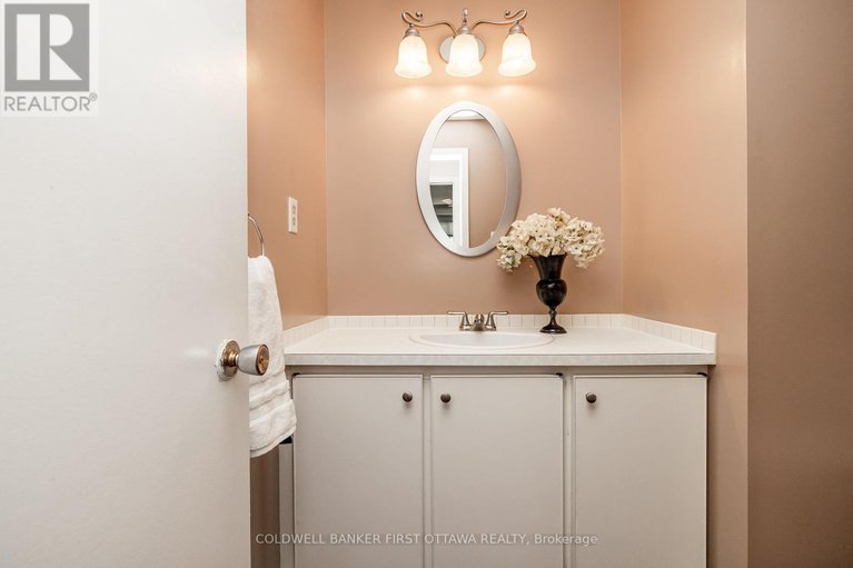 28741846/48-downsview-crescent/tanglewood/ottawa/ontario/K2G0A5_19