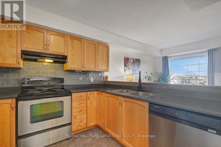 29412973/442-wisteria-crescent/hunt-club/ottawa/ontario/K1V0P1_16