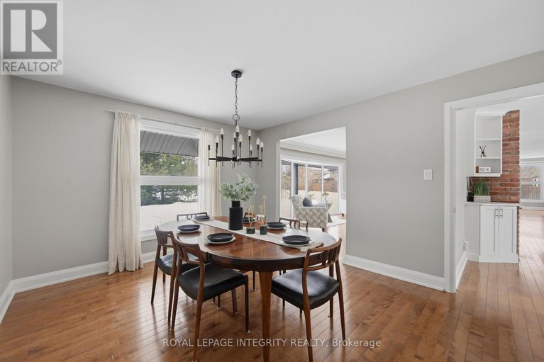 29430420/8-smugglers-court/arlington-woods/ottawa/ontario/K2H7Y7_10