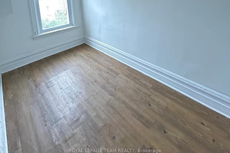 29100389/308-cumberland-street/lower-townbyward-market/ottawa/ontario/K1N7H9_12