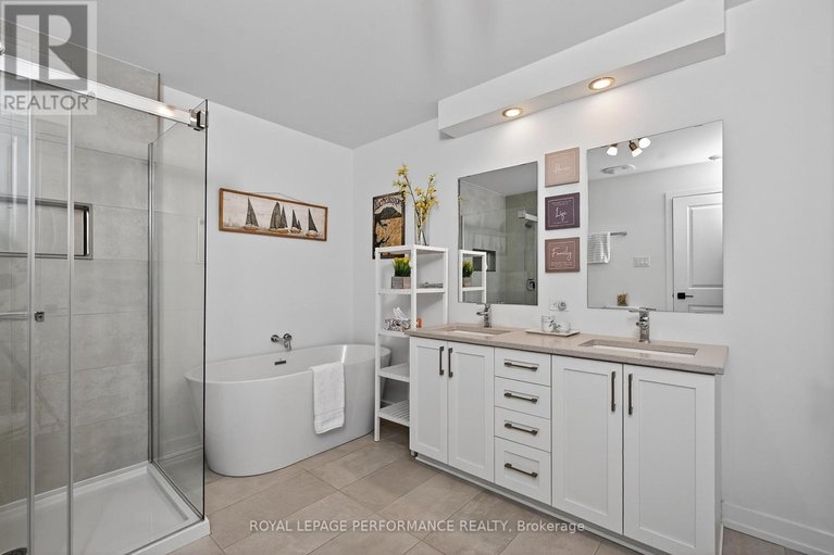 29639412/202-83-st-moritz-trail/embrun/russell/ontario/K0A1W0_17