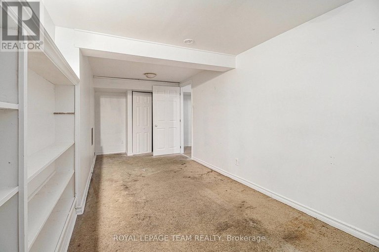 28892942/1285-fellows-road/parkway-park/ottawa/ontario/K2C2V8_19
