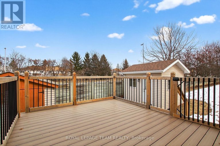 29460136/21-baton-court/katimavik/ottawa/ontario/K2L4C8_24