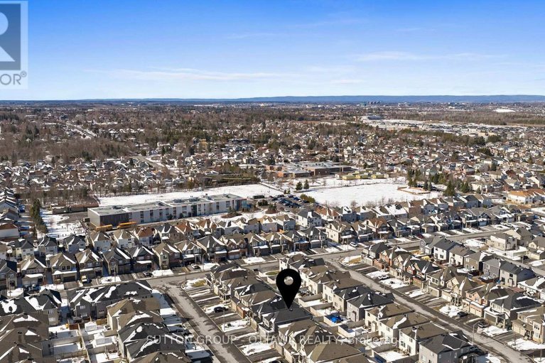 29576737/1013-manege-street/stittsville-south/ottawa/ontario/K2S0Y8_32