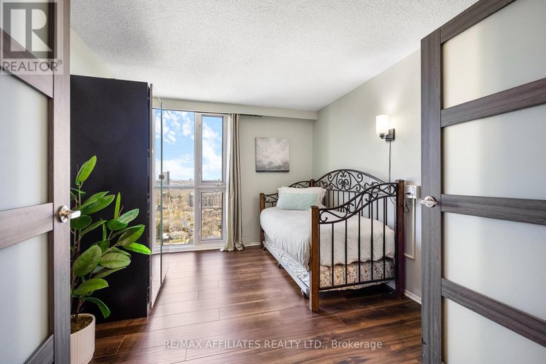 28566887/1025-richmond-rd-2305-road/woodroffe/ottawa/ontario/K2B8G8_13