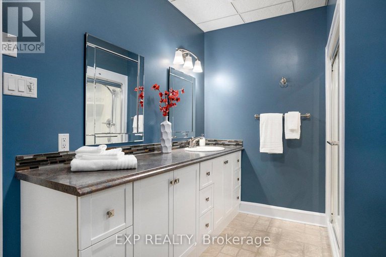 28990239/2003-farisita-drive/vars-village/ottawa/ontario/K0A3H0_26