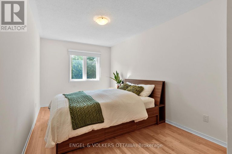 28880746/287-meilleur-private/vanier/ottawa/ontario/K1L0A2_22