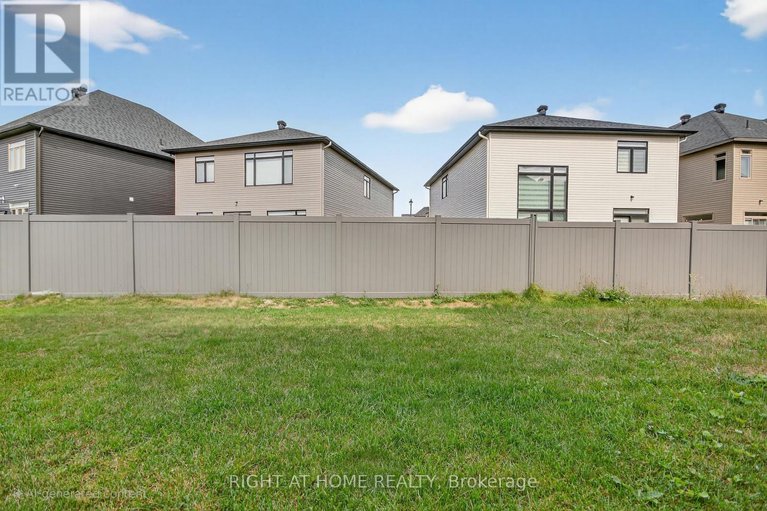 28888822/2329-goldhawk-drive/stittsville-south/ottawa/ontario/K2S2X3_34
