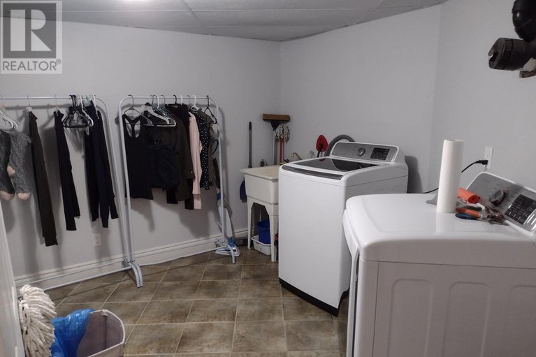 28633041/13243-thompson-road/north-dundas-winchester-twp/north-dundas/ontario/K0C2K0_37
