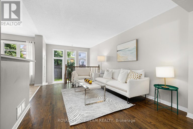 28616920/207-portrush-avenue/longfields/ottawa/ontario/K2J5J6_12