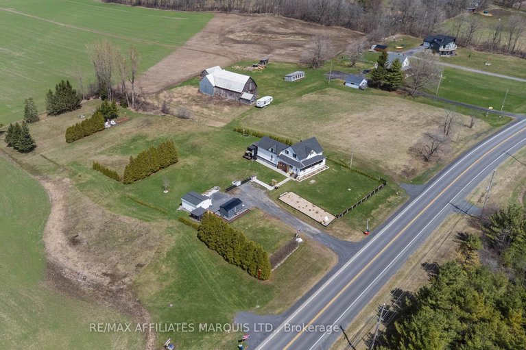 29645192/18753-county-19-road/south-glengarry-charlottenburgh-twp/south-glengarry/ontario/K0C2J0_4