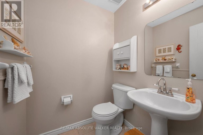 28806490/757-clearcrest-crescent/fallingbrookridgemount/ottawa/ontario/K4A3E7_12