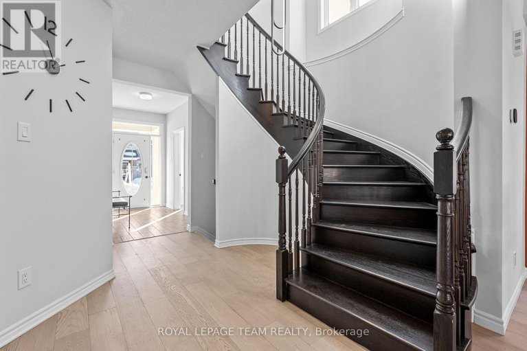 29427972/309-proxima-terrace/half-moon-bay/ottawa/ontario/K2J6T1_25