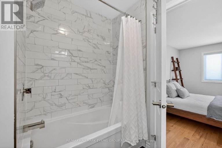 29359573/56-viceroy-mews/blossom-parkkemp-parkfindlay-creek/ottawa/ontario/K1X0J5_34