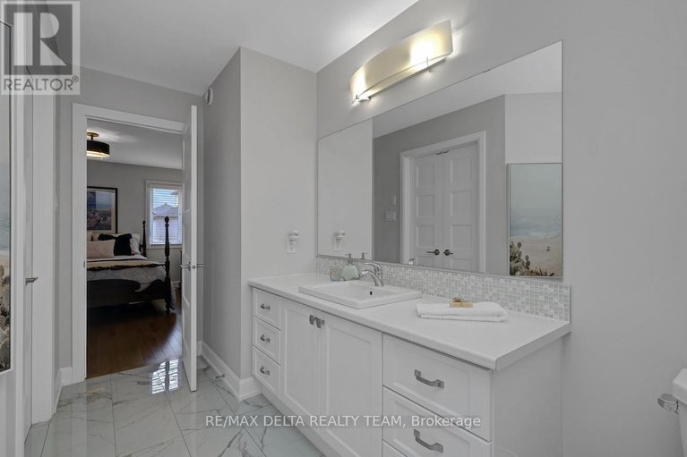 29474094/715-azure-street/village-of-russell/russell/ontario/K4R0E5_23