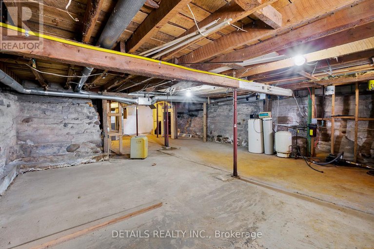 28845857/1688-russell-road/clarencerockland-twp/clarence-rockland/ontario/K0A1E0_17