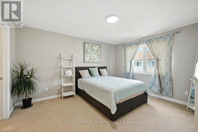 28557149/129-sunshine-crescent/notting-hillsummerside/ottawa/ontario/K4A0V3_12