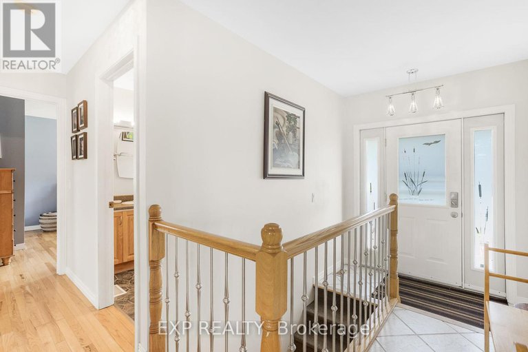 28701255/506-pago-road/clarencerockland-twp/clarence-rockland/ontario/K4K1K7_15