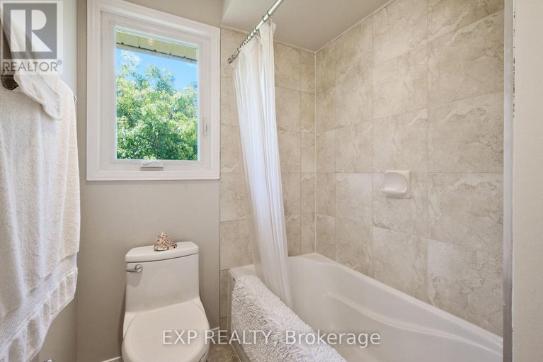 28878898/1376-macdonald-road/russell-twp/russell/ontario/K4R0K1_26